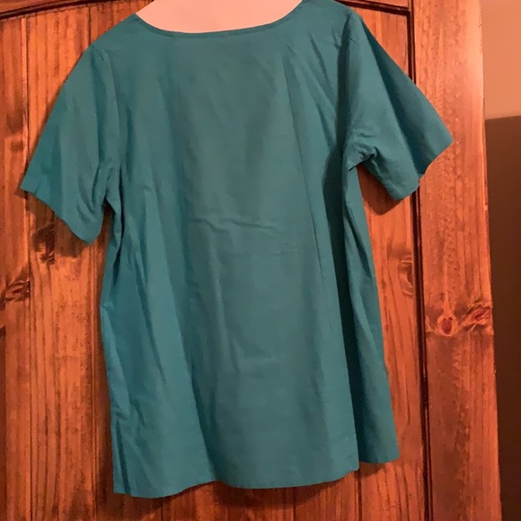 Gorgeous cool turquoise top - Picture 2 of 2
